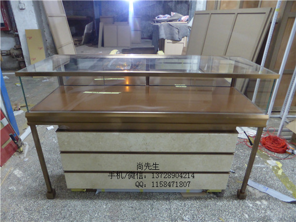 大理石不銹鋼珠寶展示柜.jpg