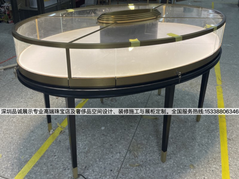 黑色不銹鋼中島珠寶店展柜設(shè)計(jì)