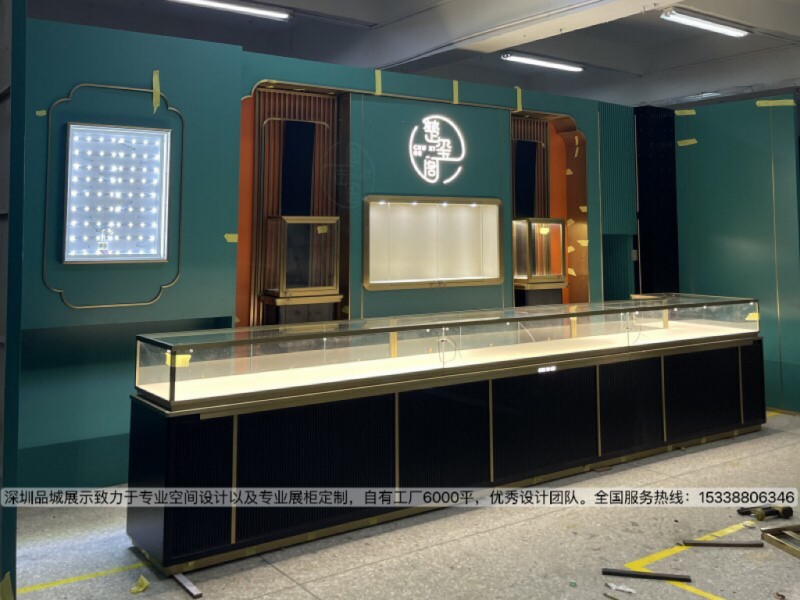 玉璽格珠寶店設(shè)計(jì)，珠寶展柜定制